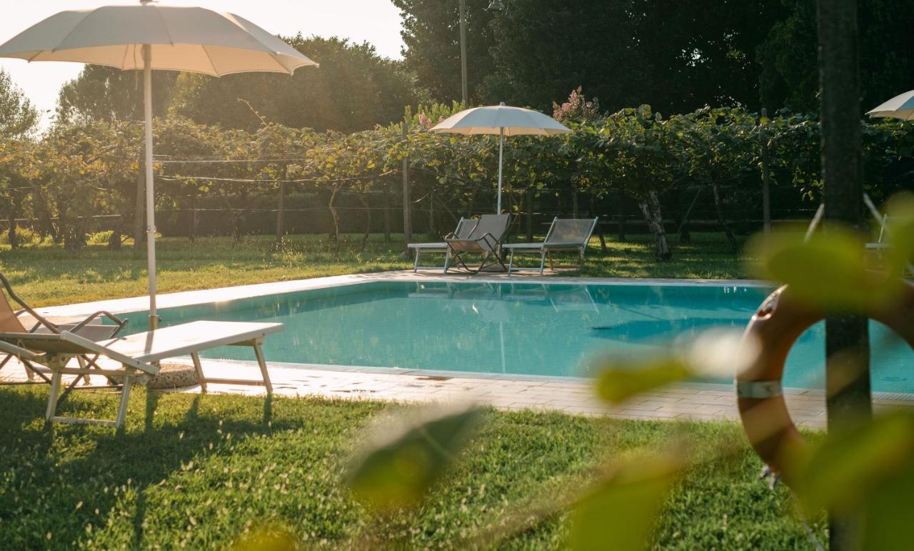 ヴィッラ・バルトロメーア Agriturismo Tenuta La Pilaヴィラ エクステリア 写真