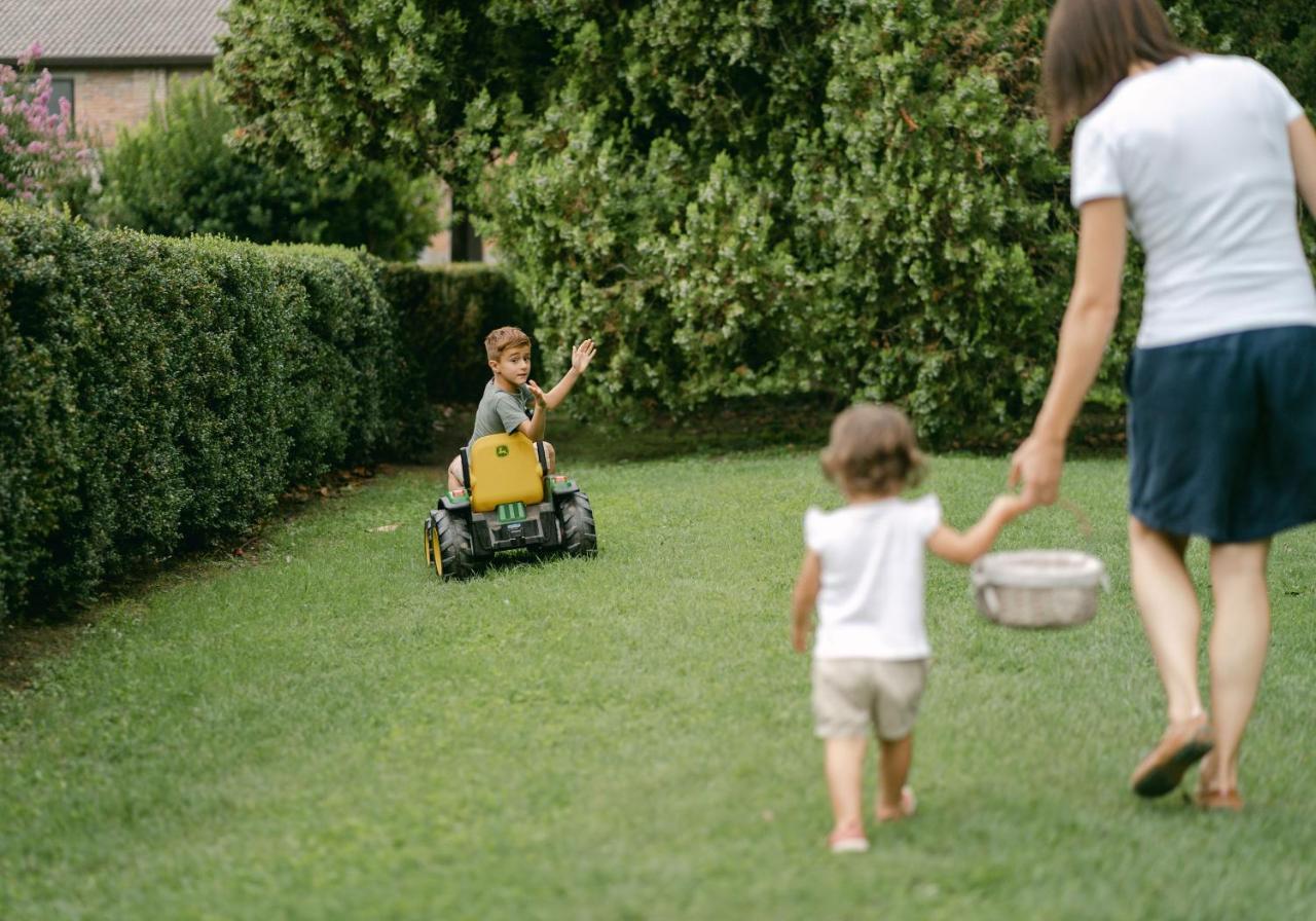 ヴィッラ・バルトロメーア Agriturismo Tenuta La Pilaヴィラ エクステリア 写真