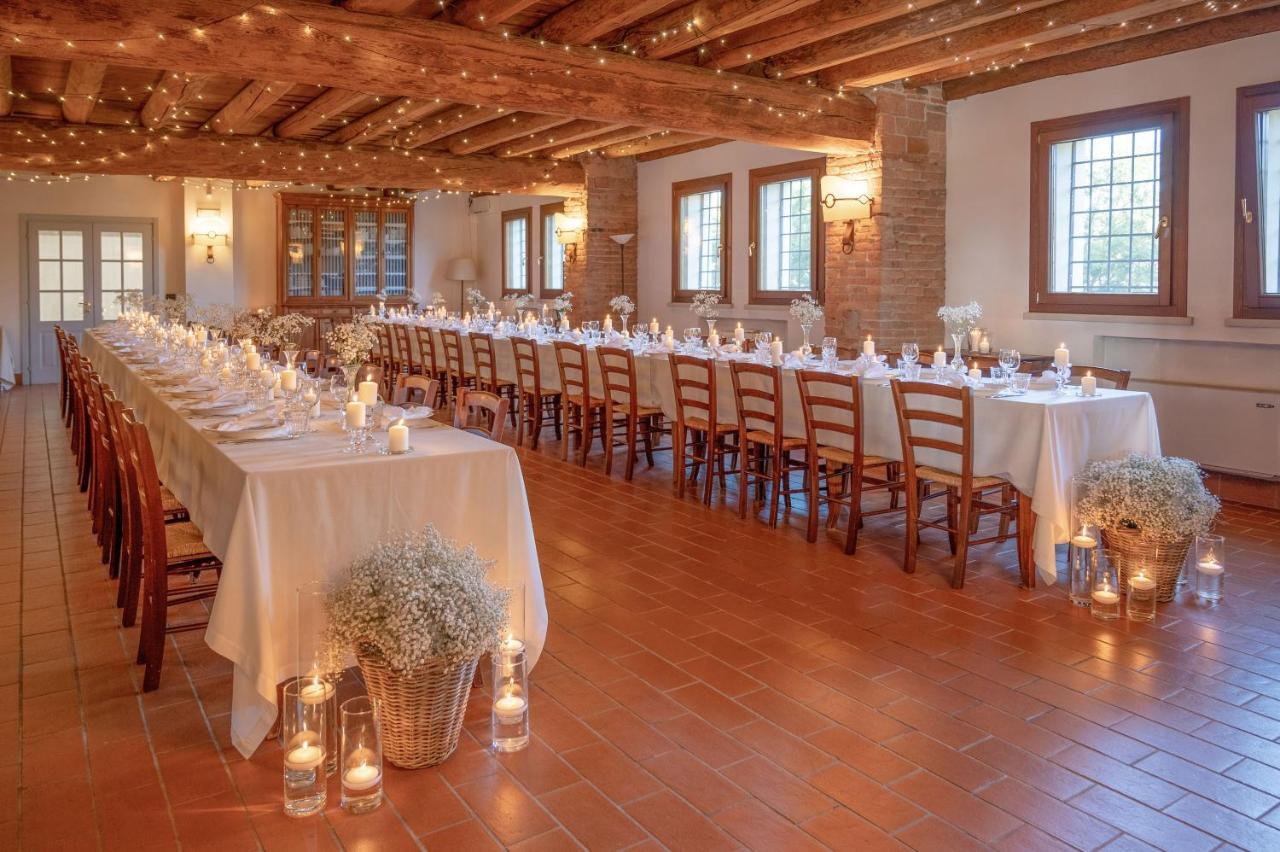 ヴィッラ・バルトロメーア Agriturismo Tenuta La Pilaヴィラ エクステリア 写真